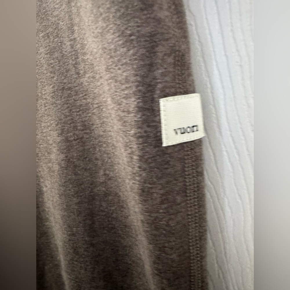 Vuori flare pants size medium - Picture 9 of 12